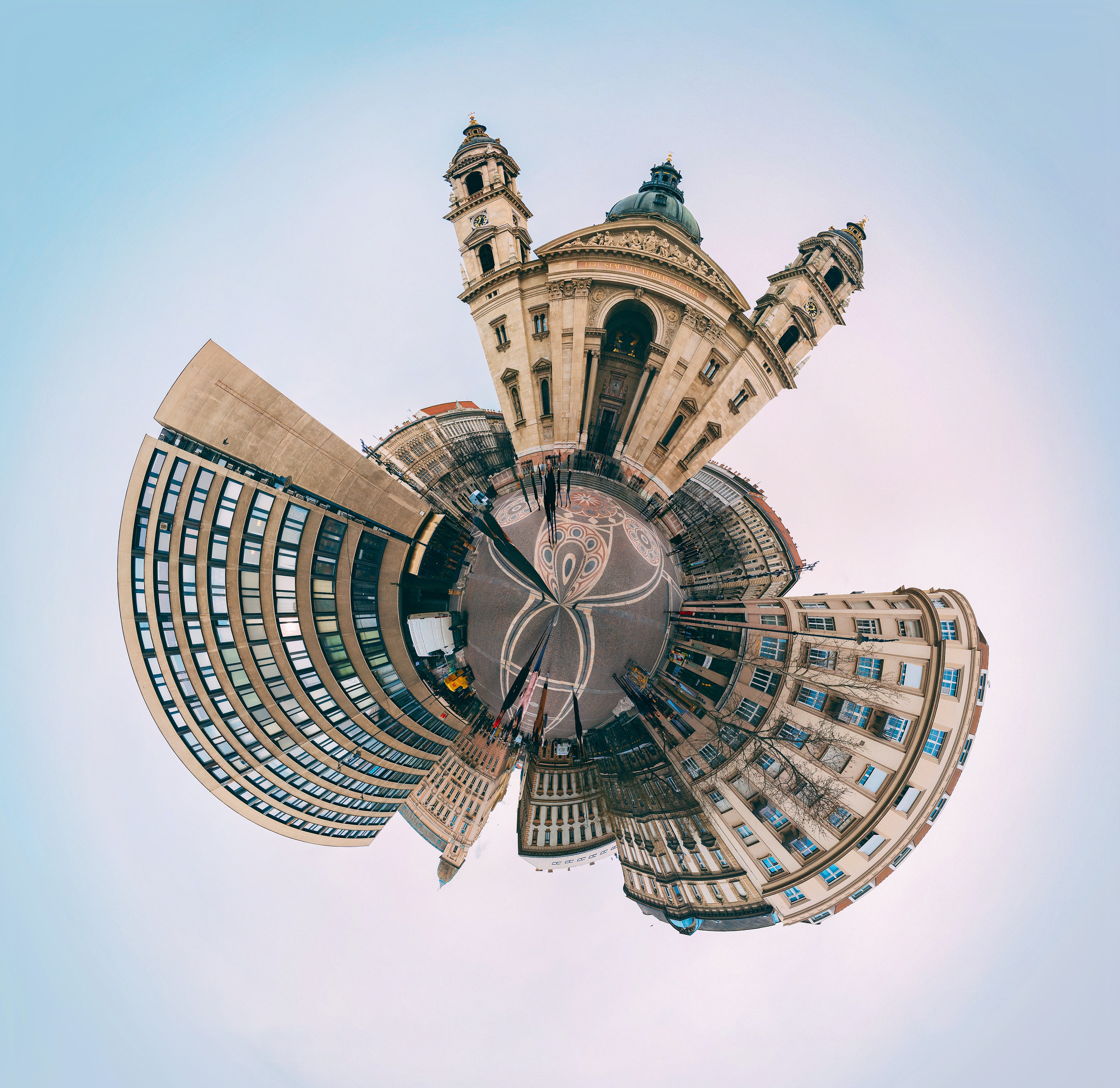 360 View 